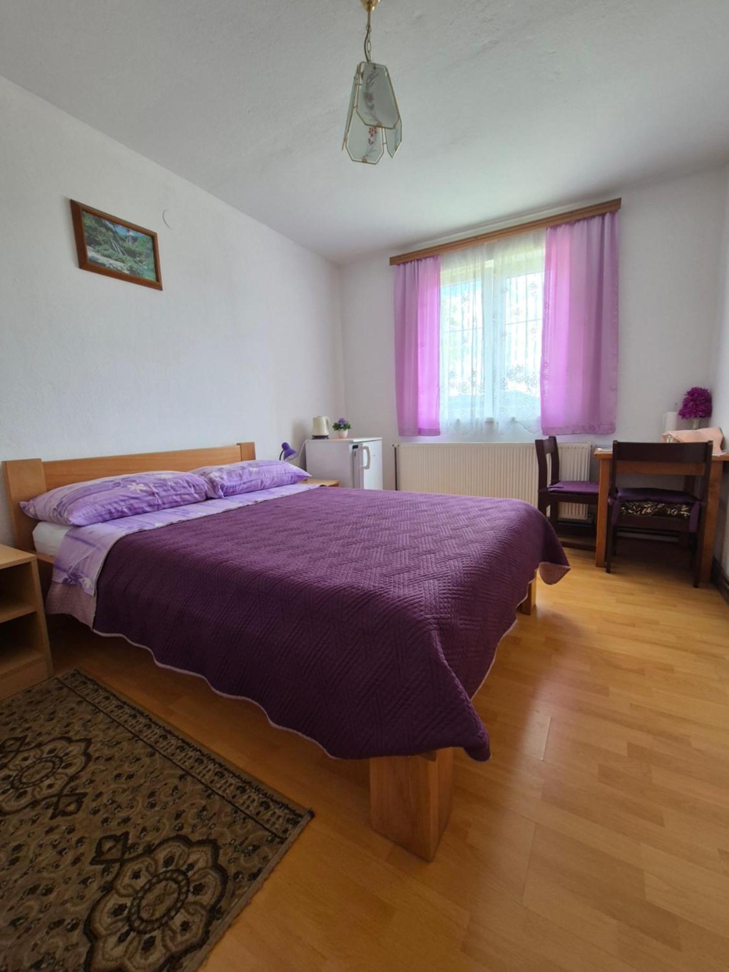 Guesthouse Milka Poljanak Eksteriør bilde