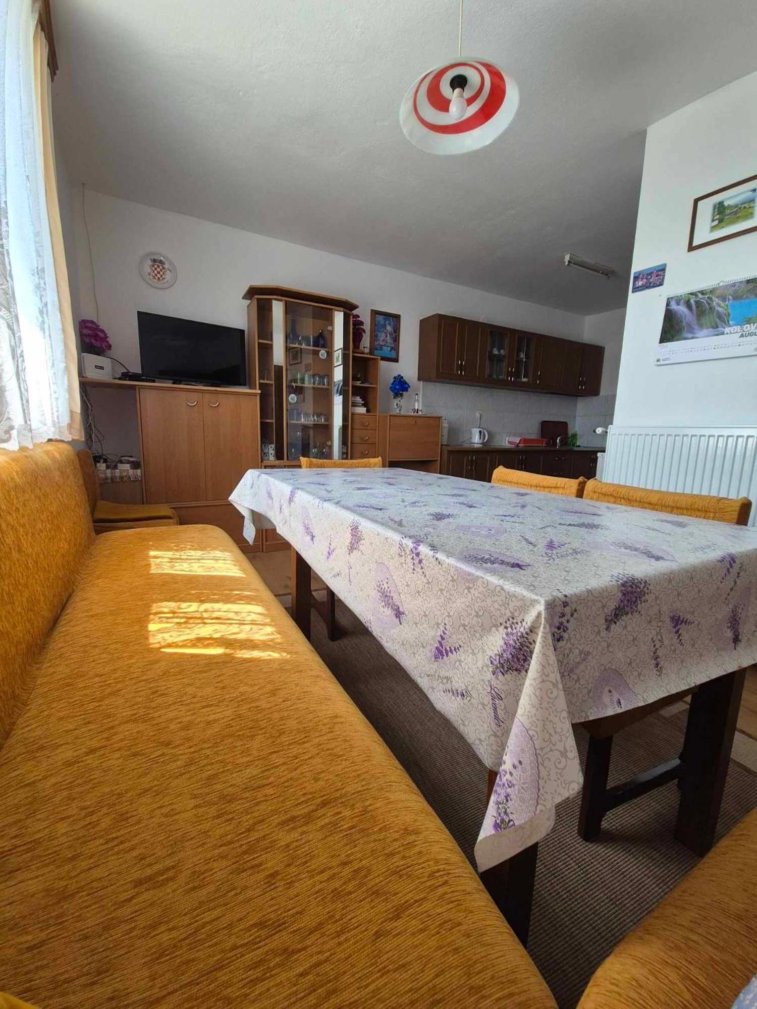 Guesthouse Milka Poljanak Eksteriør bilde