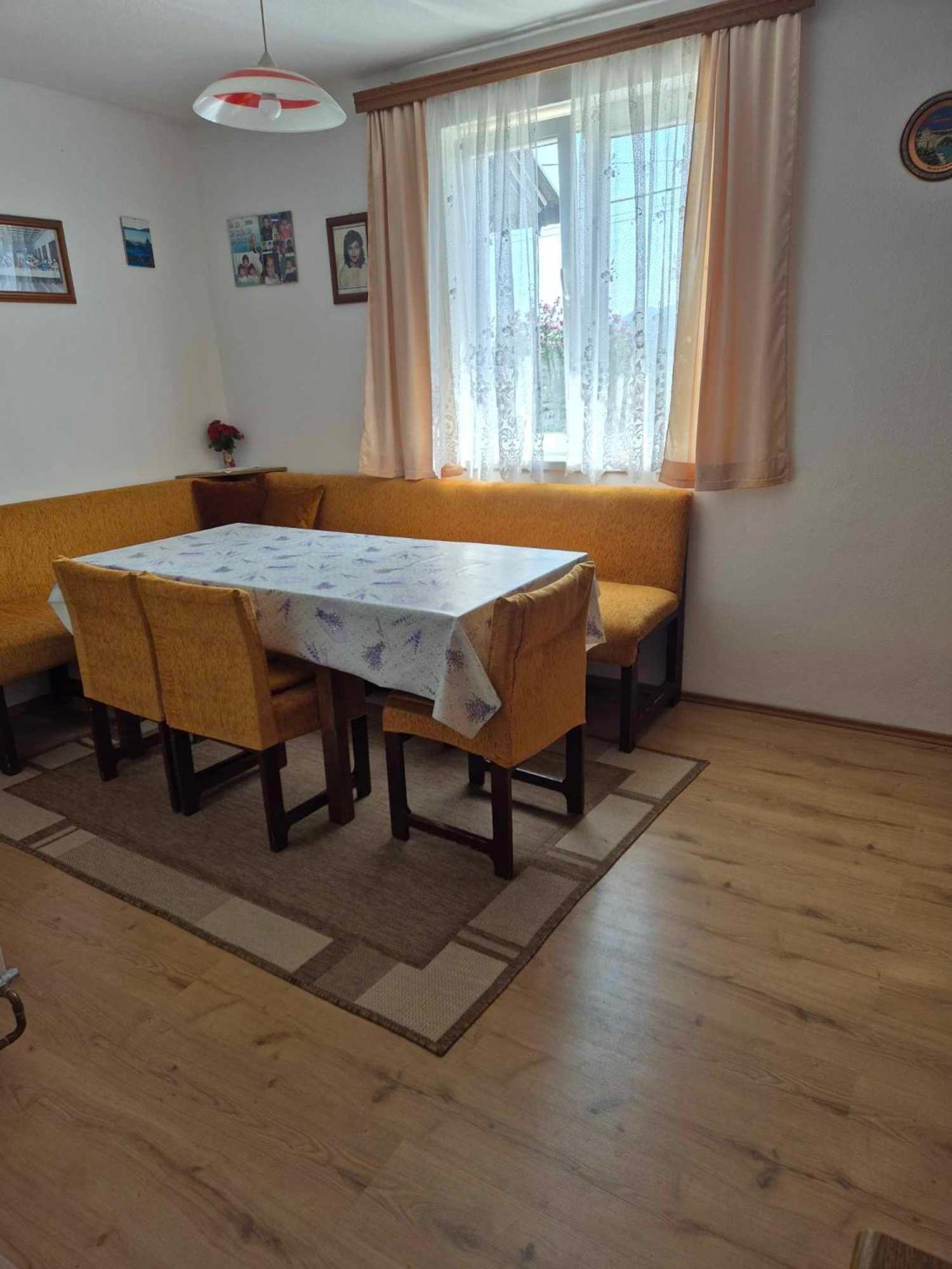 Guesthouse Milka Poljanak Eksteriør bilde